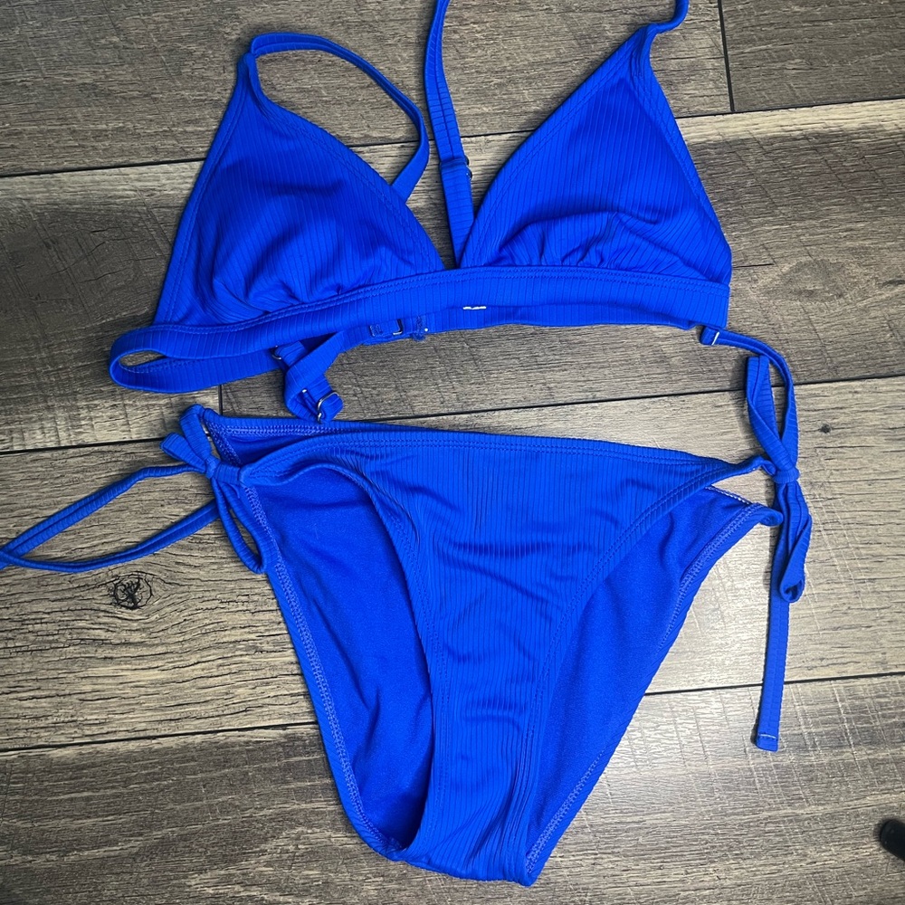 blue ribbed, tie bottom bikini set